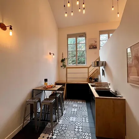 Coraline Apartment