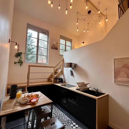 Coraline Apartment Lyon