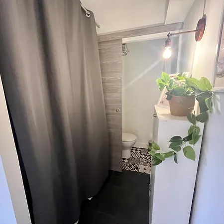 Coraline Apartment